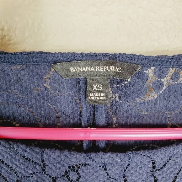 Banana Republic Floral Lace Blouse SALE - Picture 2 of 7